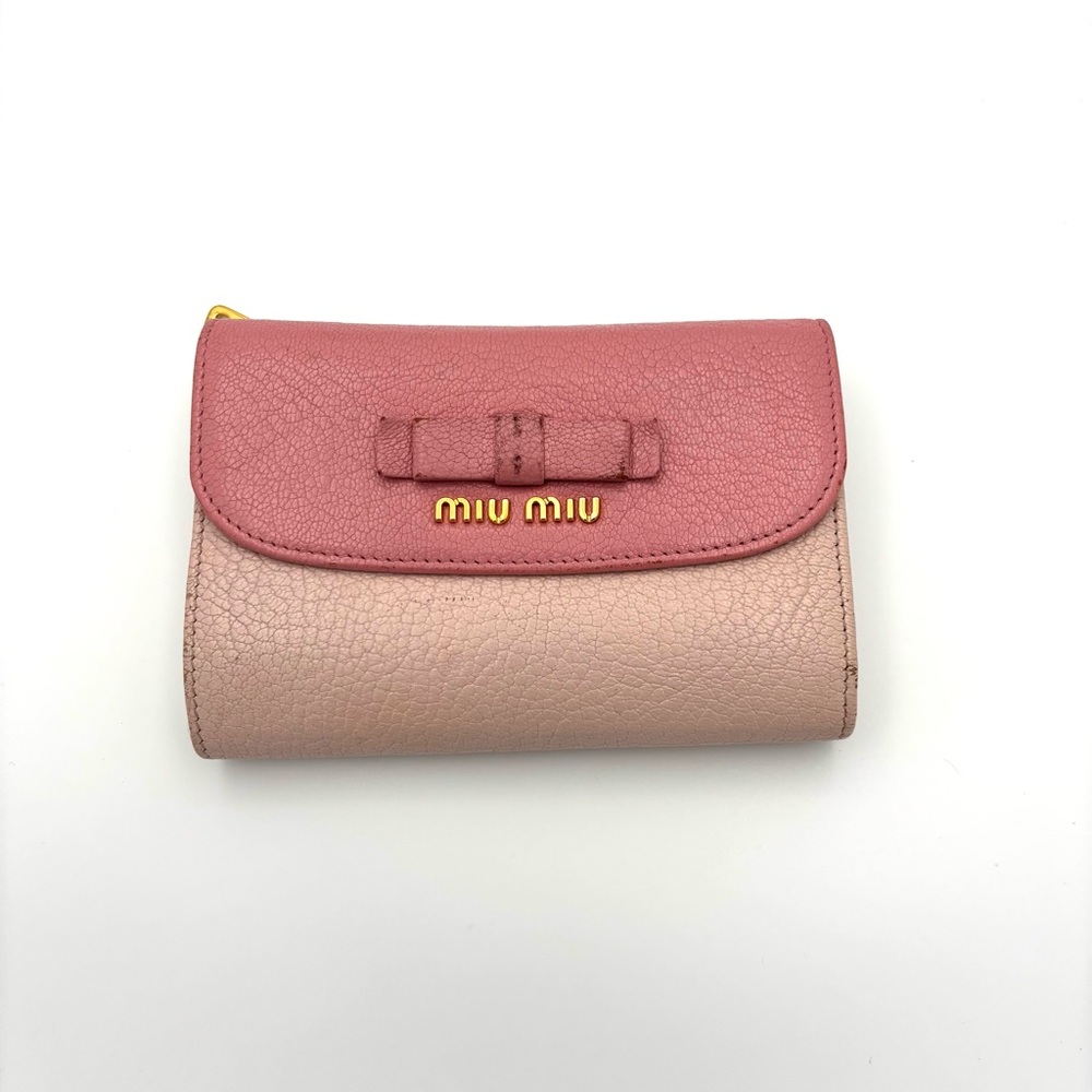 Miu Miu Two-Tone‎ Pink Leather Wallet